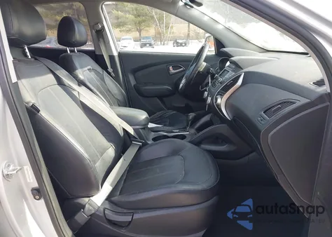 2012 Hyundai Tucson Limited z USA, uszkodzony, nr VIN KM8JU3AC7CU357235